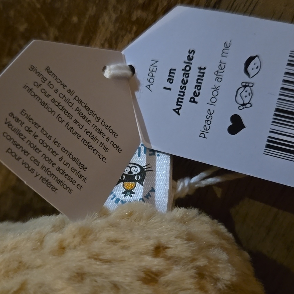 Jellycat AMUSEABLE PEANUT Soft Plush Toy 6x3" BNWT Authentic - Picture 4 of 4